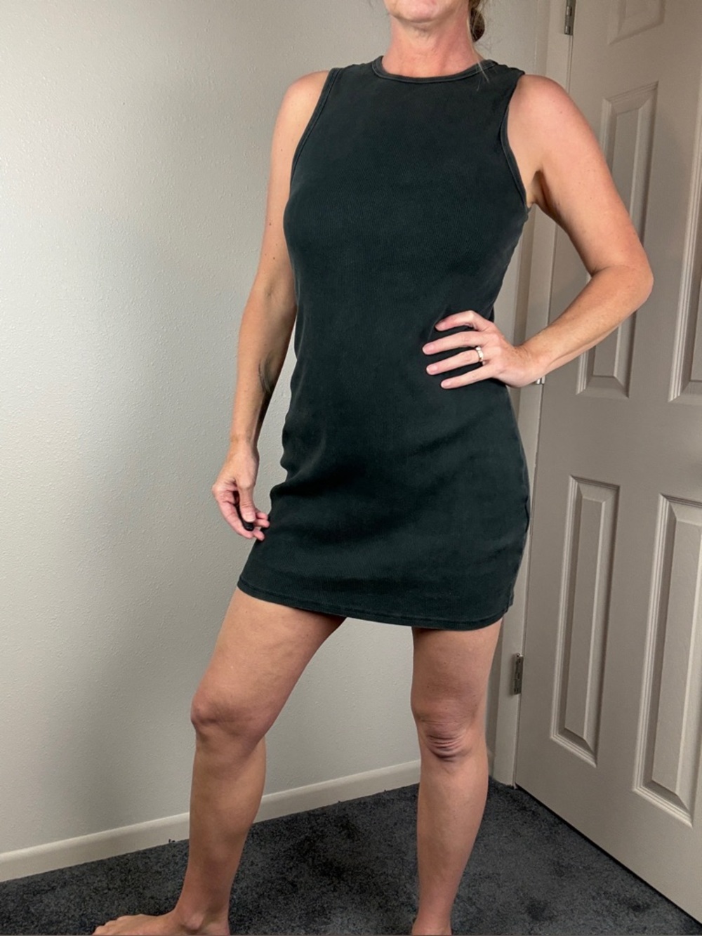 Ribbed sleeveless bodycon tank dress, feat. figure-hugging silhouette size Large